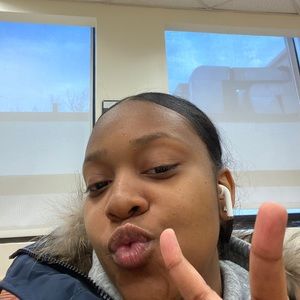 Meet your Posher, Jada